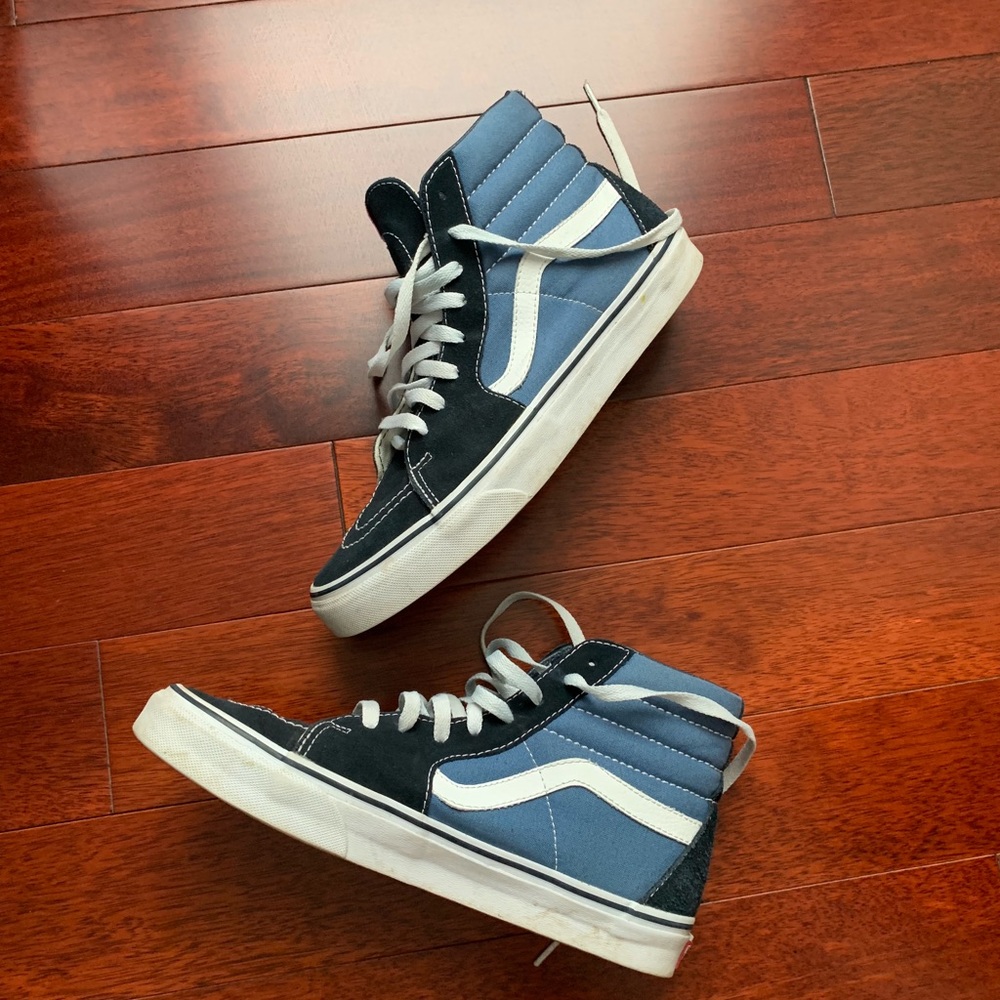 Vans - Picture 3 of 3